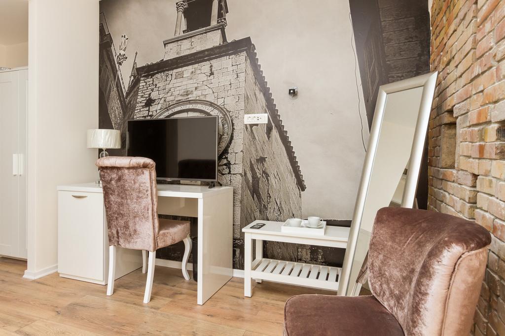 ספליט Spalatum Boutique Suites חדר תמונה