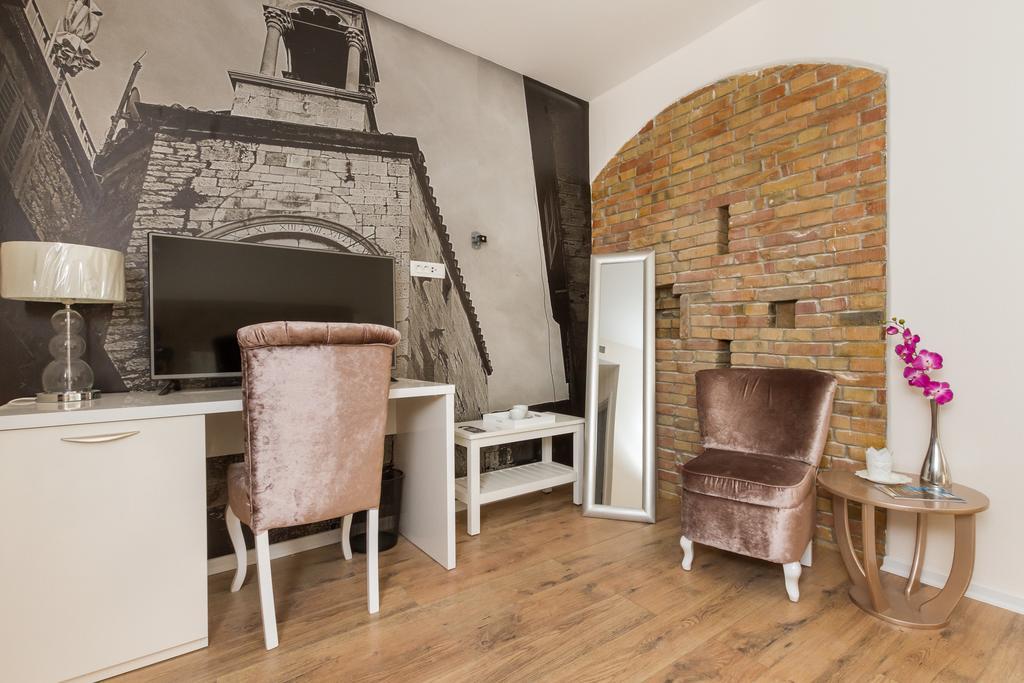 ספליט Spalatum Boutique Suites חדר תמונה